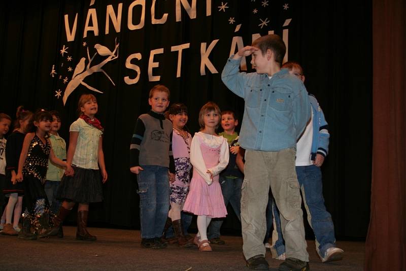 Vánoční akademie 2008 v Lužci nad Vltavou.