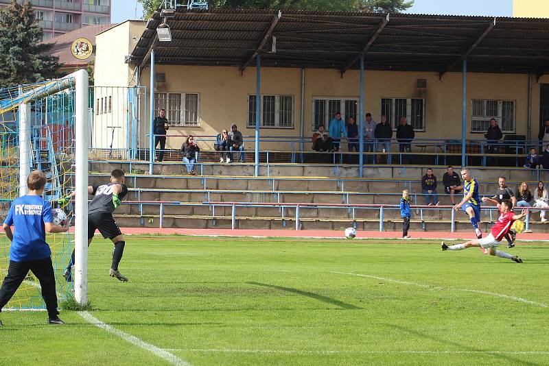 Divize B, 8. kolo: FK Neratovice-Byškovice - SK Český Brod (0:0), hráno 24. září 2022.