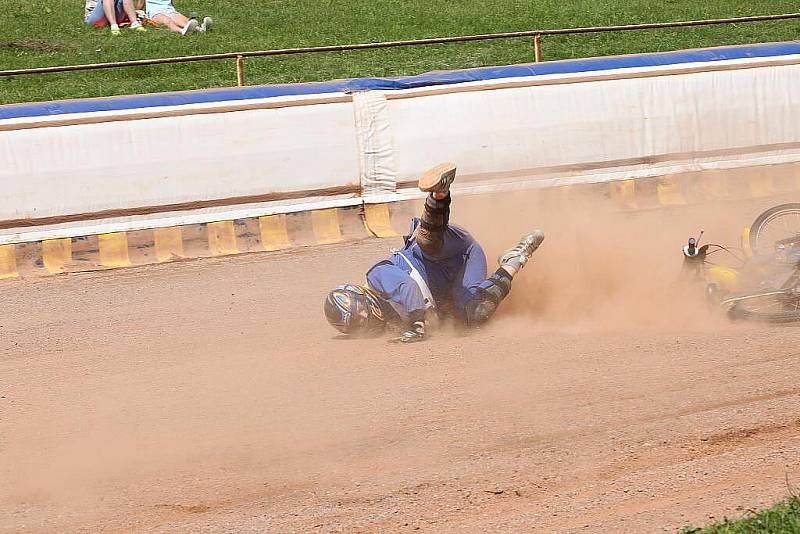 VII. MS mopedů Stadion na ploché dráze ve Mšeně