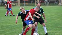 Okresní přebor, 24. kolo: FK Vysoká (červené dresy) - Sokol Čečelice (0:8)