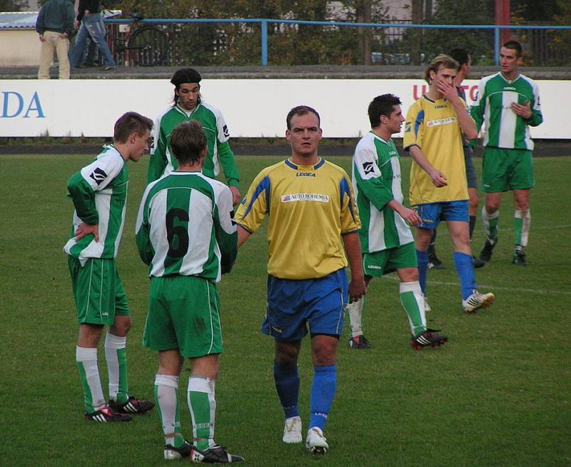 Neratovice (ve žlutém) - Zásmuky (1-1)