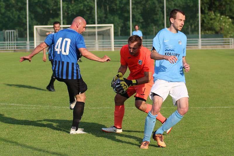 Fotbalisté Kralup vyhráli v předposledním kole I. B třídy ve Staré Boleslavi a oslavili postup.