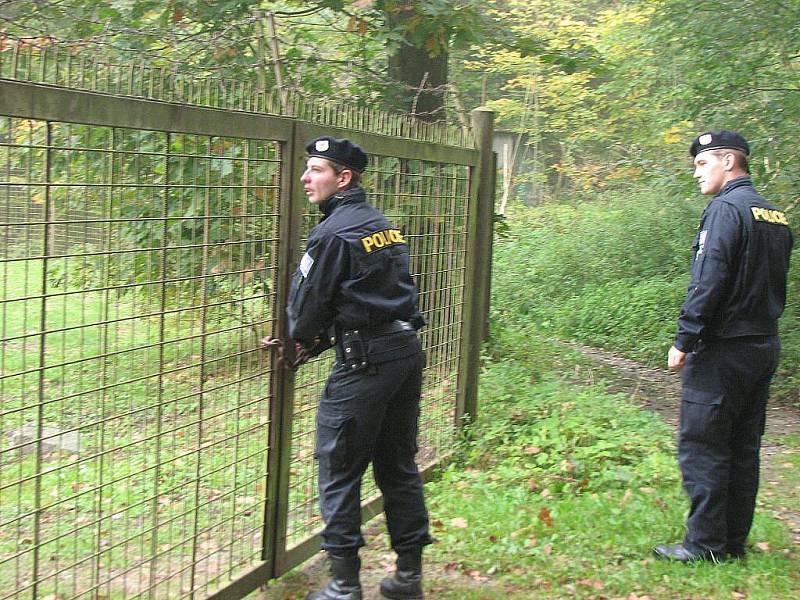 Policisté kontrolovali po sezoně opuštěné chaty na Kokořínsku.