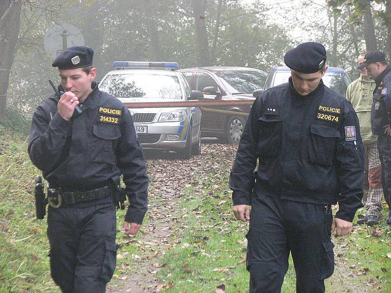 Policisté kontrolovali po sezoně opuštěné chaty na Kokořínsku.