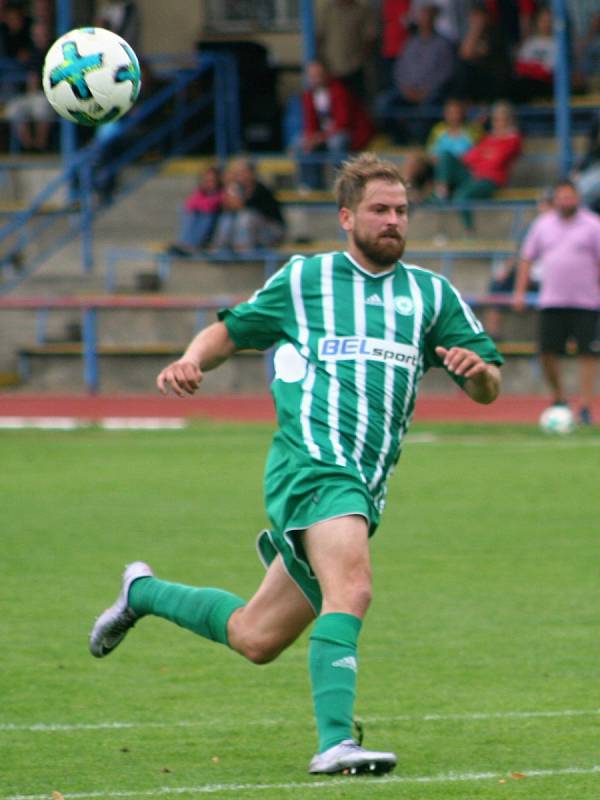 Fotbalisté Neratovic slaví druhou výhru v sezoně, přehráli Meteor Praha.