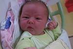 Valentýna Izabela Donovalová se rodičům Blance Donovalové a Giovanymu Barbutovi ze Štětí narodila v mělnické porodnici 3. července 2013, vážila 4,15 kg a měřila 53 cm. Na sestřičku se těší 6letá Karolínka.