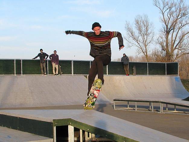 Slavnostní otevření skateparku v Dolních Beřkovicích.