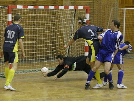 Olympik Mělník B - Celtic Kladno 5-5