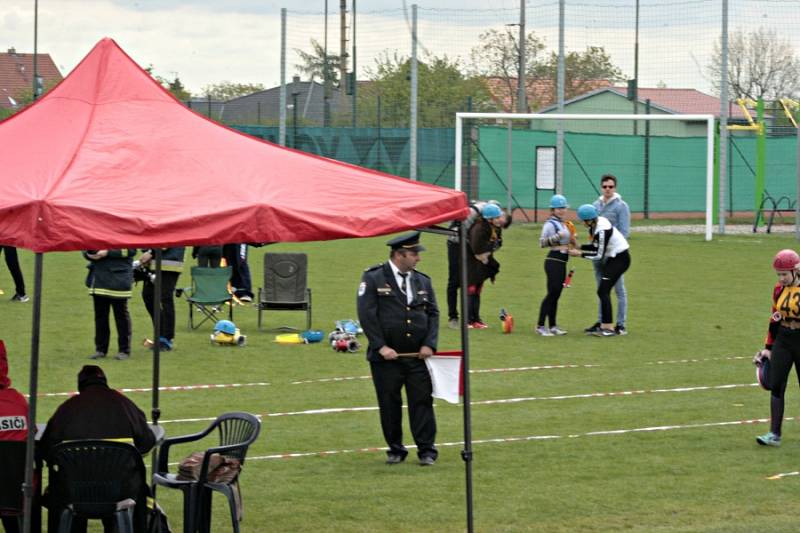 Po sobotním Memoriálu Jiřího Vališe, což je soutěž v požárním útoku, pokračovaly soutěže i v neděli 5. května. Na stadionu Tělovýchovné jednoty Cítov se uskutečnil čtvrtý ročník soutěže s názvem Cítovská stovka.