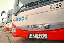 Slavnostní křest čtrnácti nízkopodlažních autobusů na stlačený zemní plyn od firmy Iveco Bus z Vysokého Mýta.