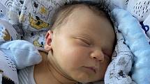 Oliver Hubený. Narodil se 1. března 2022. Po porodu vážil 4,04 kg a měřil 52 cm. Rodiče jsou Kateřina a Tomáš Hubený. (porodnice Mělník)