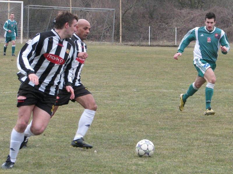 I. B třída: FC Mělník - Lužec