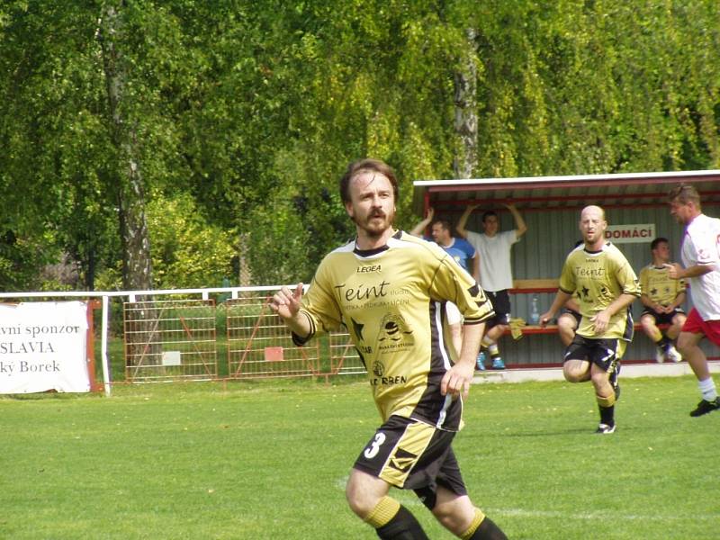 Do Velkého Borku přijeli slovenští fotbalisté a sehráli přátelská utkání se starou gardou a domácím výběrem