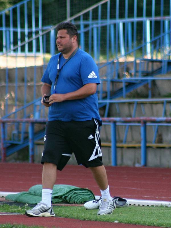 Neratovičtí fotbalisté za sebou mají první trénink v nové sezoně.