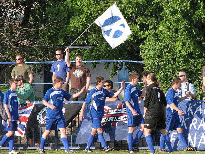 III. B třída: FK Kralupy - Hořín