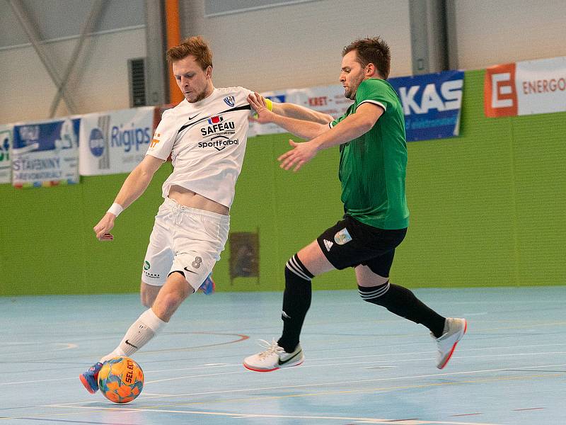 1. Futsal liga, 17. kolo: Olympik Mělník (bílé dresy) - Démoni Česká Lípa (3:2)