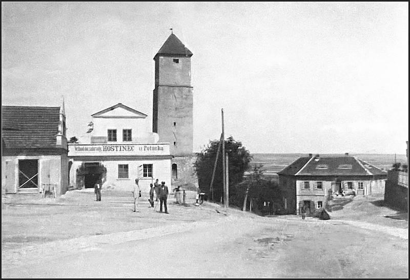 Hostinec U Potůčka v roce 1895.