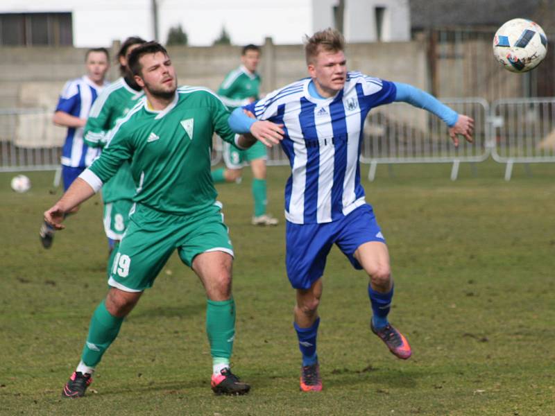 Divize, 16. kolo: Sokol Libiš - Tatran Rakovník 2:1 np.