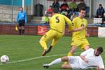 FK Pšovka Mělník - Dolnobousovský SK (3:1); 18. kolo I. B třídy; 18. dubna 2015