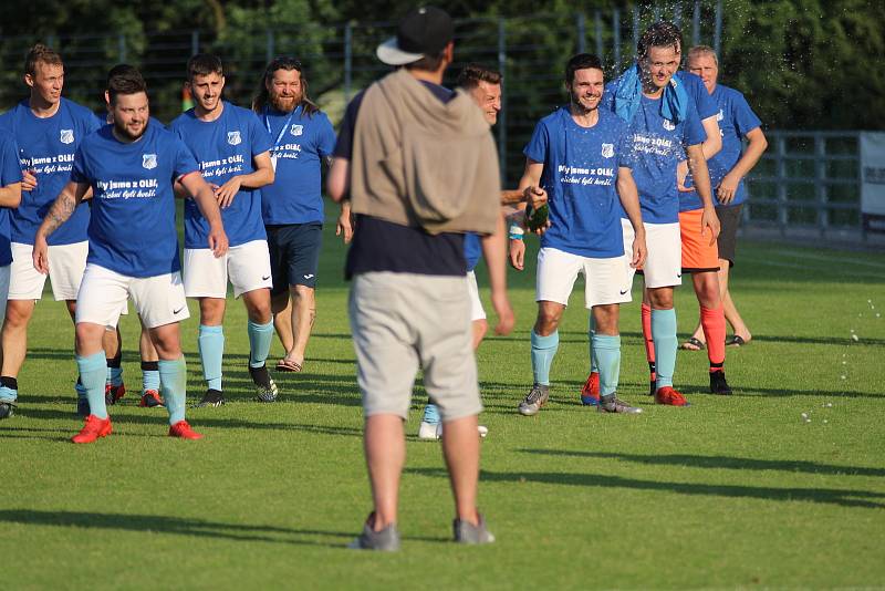 Fotbalisté Kralup vyhráli v předposledním kole I. B třídy ve Staré Boleslavi a oslavili postup.
