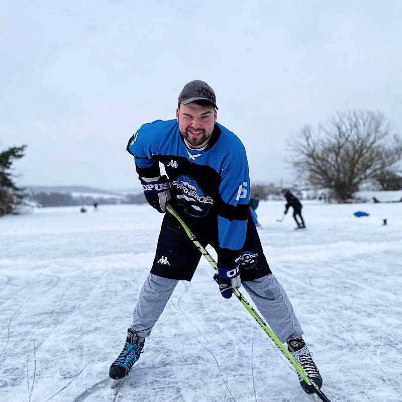 Aleš Hovorka, bývalý hráč HC Dobříš a HC Příbram, v současnosti člen týmu Pross Sport Superheroes