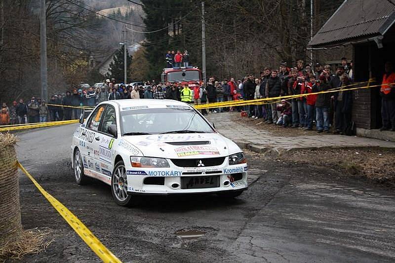 Druhá etapa Bonver Valašské rally 2011 ve Valašském Meziříčí.