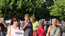 Demonstrace proti vládě Andreje Babiše na náměstí Svobody ve Vsetíně - 11. 6. 2019