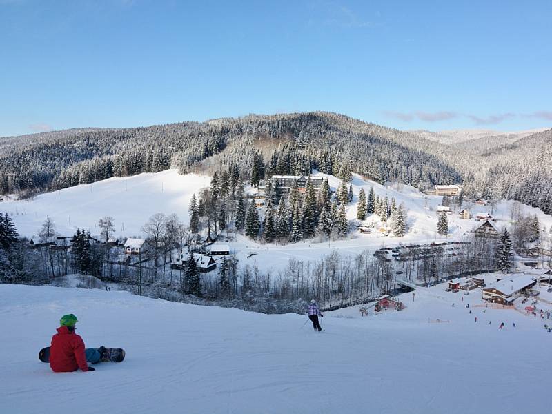 Lyžování ve Ski areálu Razula.