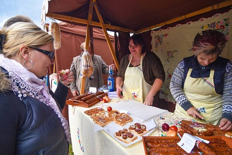 Karlovský gastrofestival. Farmářský trh.