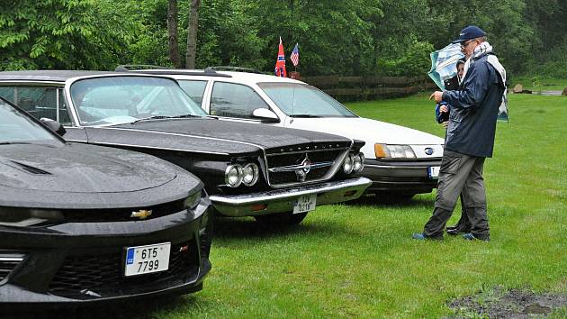 Kemp Ranč Bystřička v Bystřičce na Vsetínsku hostil od pátku do neděle 19. - 21. června 2020 další ročník Srazu majitelů amerických vozidel - US Cars.
