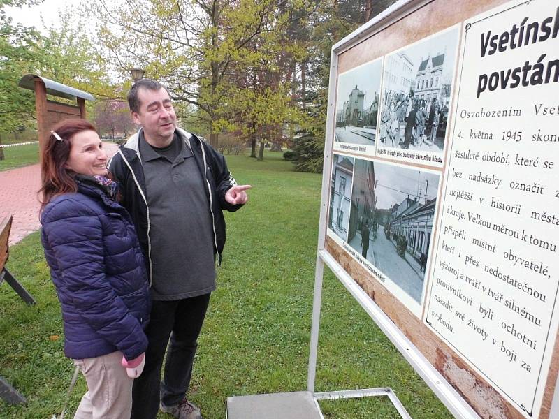 Sobota 2. května patřila ve Vsetíně v Panské zahradě programu nazvanému Osvoboďme Vsetín. 