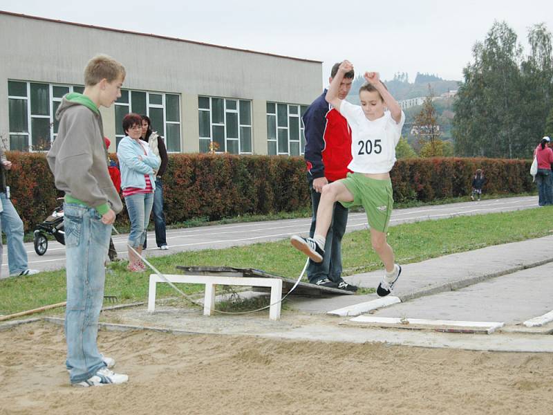 Atletické závody na Ohradě