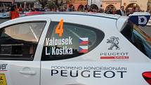 Bonver Valašská rally 2012 – start na náměstí ve Valašském Meziříčí.