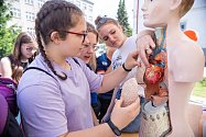 Den s nemocnicí si ve Vsetíně užily čtyři stovky žáků základních škol.