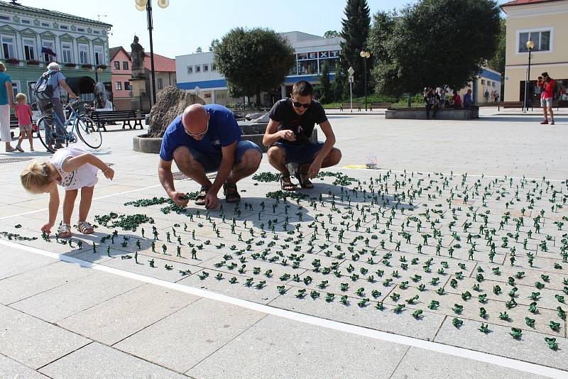 V Rožnově pod Radhoštěm se v úterý 21. srpna 2018 uskutečnil netradiční happening, který připomně