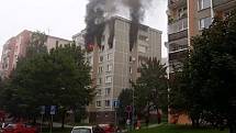 Požár bytu v 6. patře domu v ulici Zdeňka Fibicha ve Valašském Meziříčí; úterý 24. září 2019