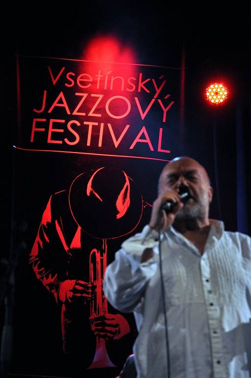 22. ročník Vsetínského jazzového festivalu - vystoupení kapely Peter Lipa Band (SK)