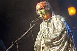 Arthur Brown vystupuje na 34. ročníku festivalu Valašský špalíček ve Valašském Meziřičí.