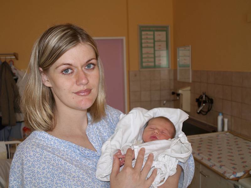 Eva Strnková, Lidečko, syn Jan Strnka, váha: 3,20 kg, narozen 20. 5. 2008 ve Vsetíně