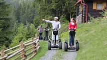 Hotel Horal ve Velkých Karlovicích - půjčovna segway.