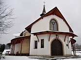 V roce 2011 kapli vysvětil arcibiskup Jan Graubner.