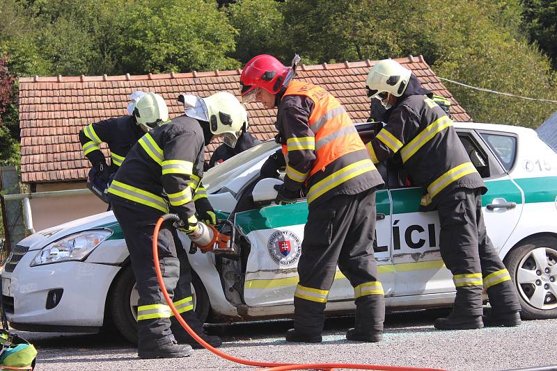 Starý Hrozenkov – Drietoma  mezinárodní taktické cvičení policie Treinčanský  kraj a Zlínský kraj.