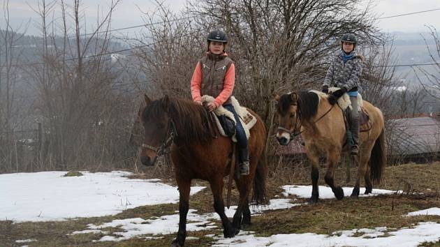 Duch hor v sobotu odemkl Pulčínské skály a zahájil tak turistickou sezonu na Valašsku.