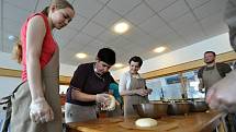 Kurz pečení tradičních valašských frgálů v hotelu Galik v Resortu Valachy ve Velkých Karlovicích; sobota 15. ledna 2022