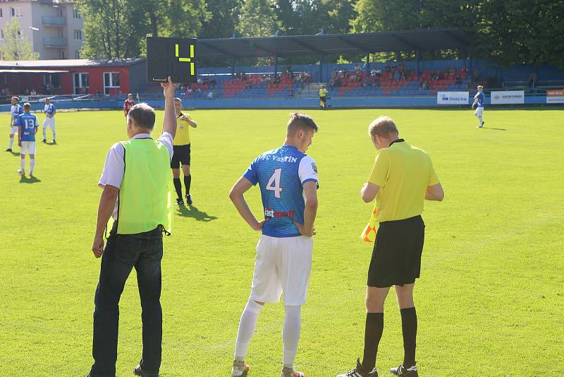Fotbalisté Vsetína v derby porazili Valašské Meziříčí 2:0.