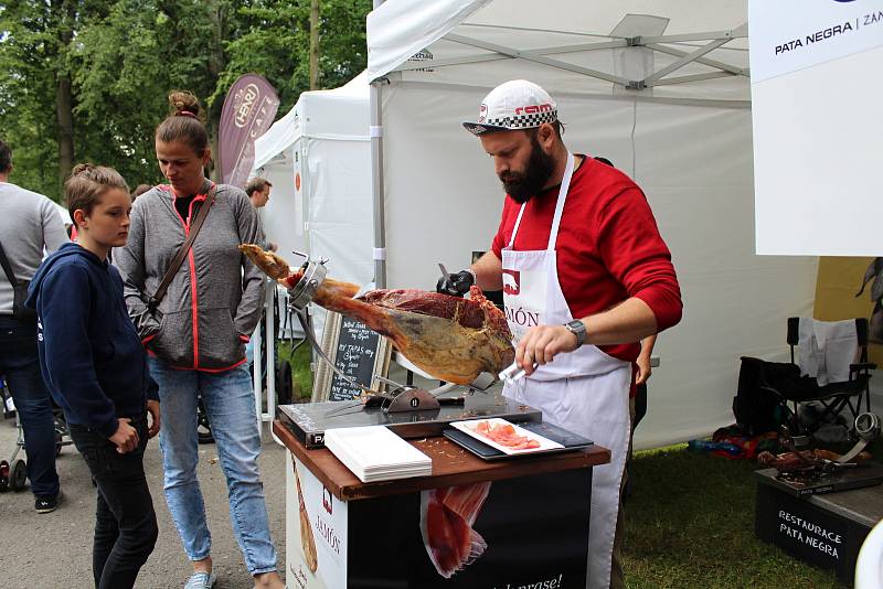 Premiérovým Garden Food Festivalem ožil Rožnov pod Radhoštěm ve dnech 30. června až 1. července 2018. Hlavní hvězdou festivalu byl známý šéfkuchař Zdeněk Pohlreich.