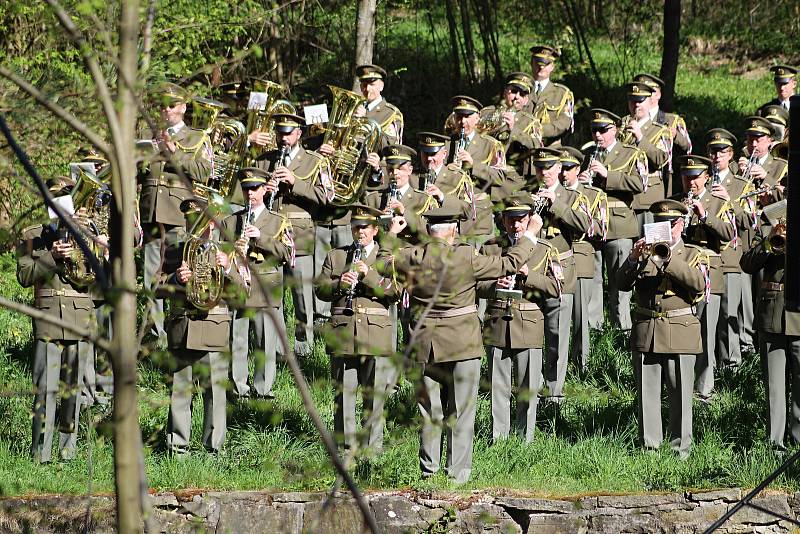 Třiasedmdesáté výročí vypálení Juříčkova mlýna si v sobotu 21. dubna 2018 připomněli v Leskovci. Pietního aktu se zúčastnili zástupci obcí, armády i široká veřejnost.