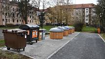 Meziříčská radnice nechala umístit nové polopodzemní kontejnery na tříděný odpad v Nerudově ulici.