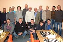 Šachisté TJ Mez uspořádali 26. prosince 2019 už 39. Šachový turnaj, ve vsetínské Sokolovně. Zúčastnilo se ho osmnáct hráčů.