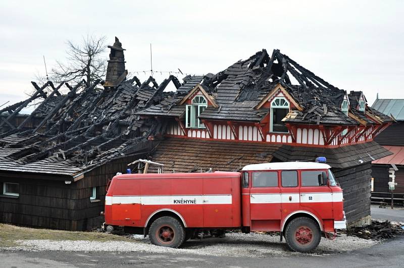 Požár Libušína, známé Jurkovičovy stavby a symbolu Pusteven, zničil 3. března 2014 její umělecky nejhodnotnější jídelnu. Příčinou byla špatně opravená kamna, kvůli kterým již byl obviněn dělník z Karvinska.